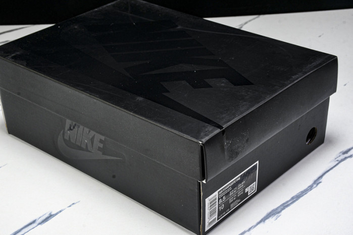 Nike Air Foamposite One “Triple White” HJ5195-100