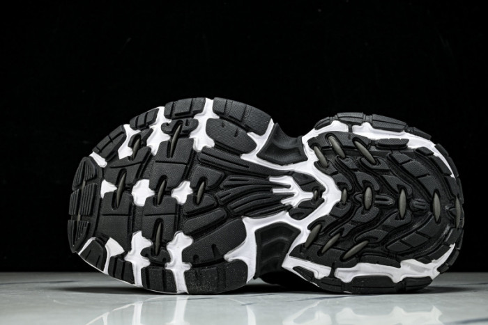 Balenciaga 6XL B6XI-017