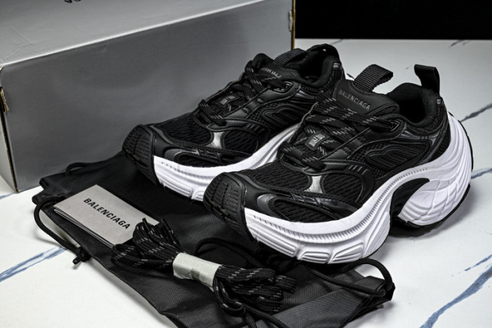 Balenciaga 6XL B6XI-017