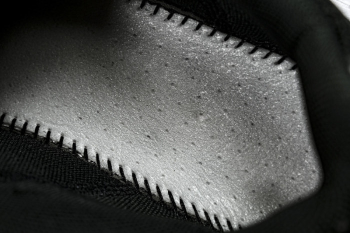 Balenciaga 6XL B6XI-017