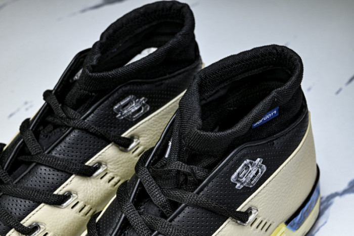 Infinite Archives x Air Jordan Air 17 Retro Low 