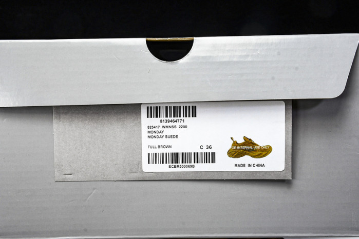 B*al*enciaga Monday Sneaker WMNSS-2200