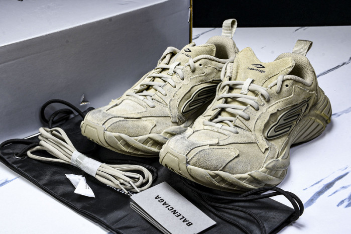 B*al*enciaga Monday Sneaker 825418WMNSS-9090