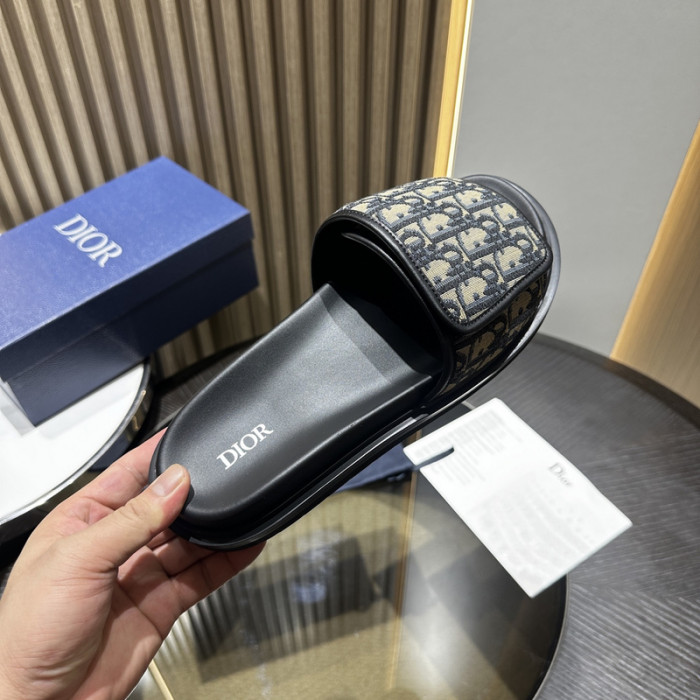 DIOR SLIDES DS-052