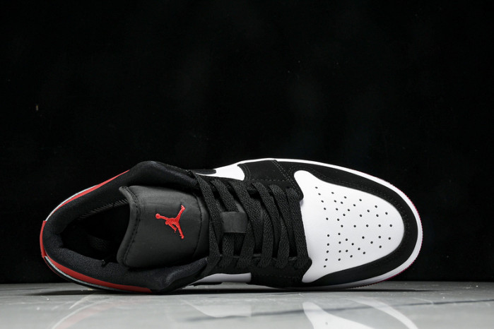 Air Jordan 1 Low SE Black Toe IB8971-106
