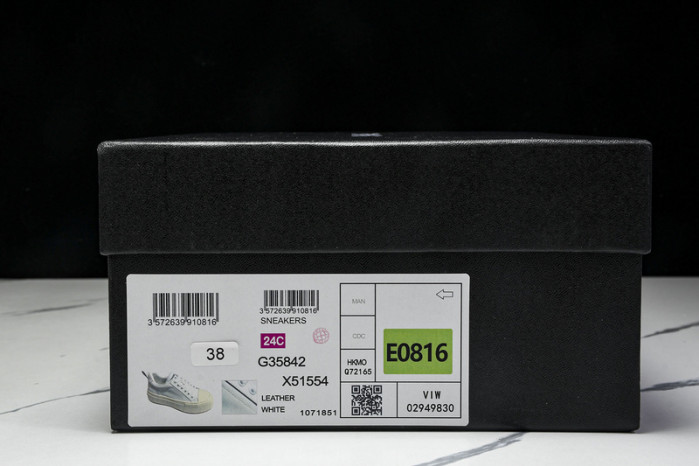 Air Jordan 1 Low SE Black Toe IB8971-106