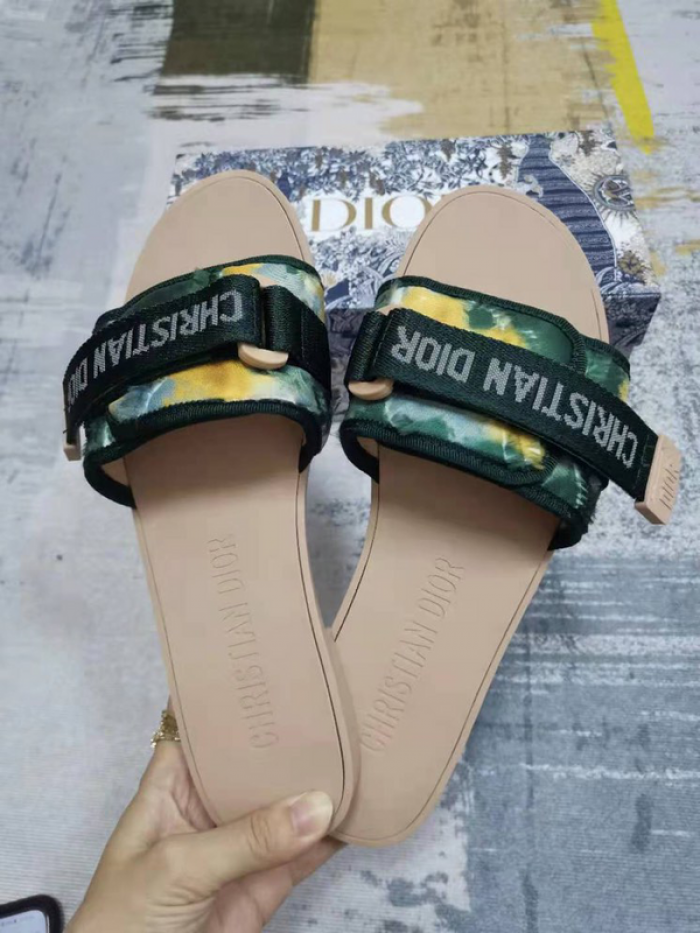 DIOR SLIDES DS-027