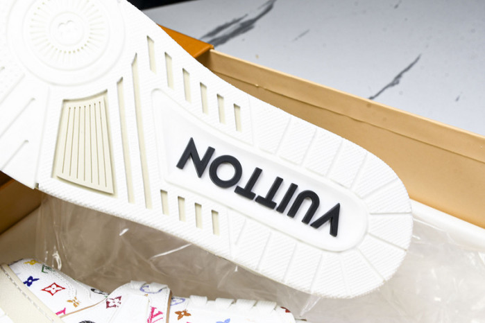 LVT SNEAKERS LVSRS-0027