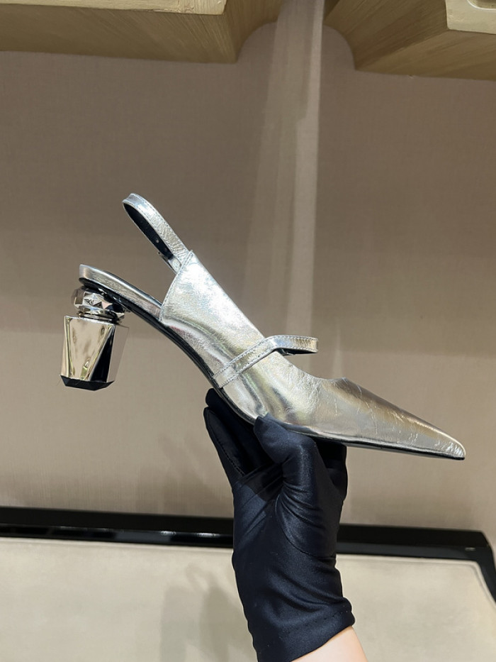 V*ERSACE HIGH-HEELED VCHH-001