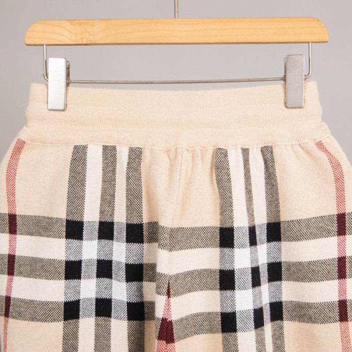 B*URBERRY CLOTHES BYCS-001