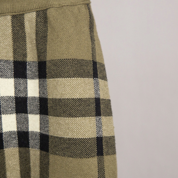 B*URBERRY CLOTHES BYCS-002