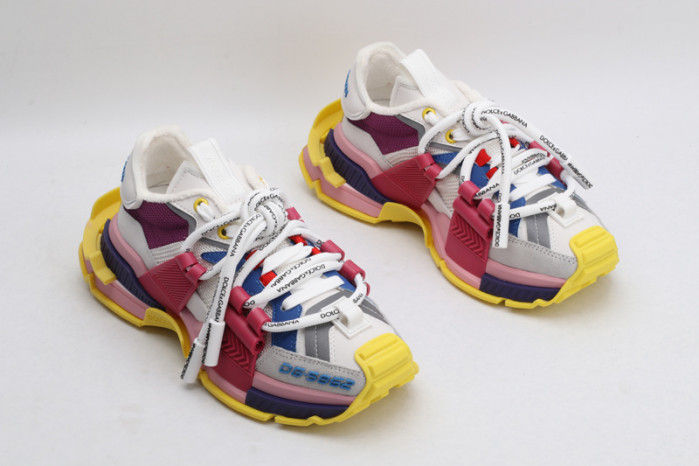 dg  sneakers  dg -011