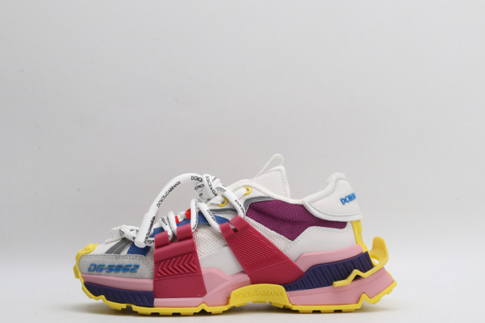 dg  sneakers  dg -011