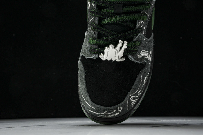 nike dunk low  hf7743-001