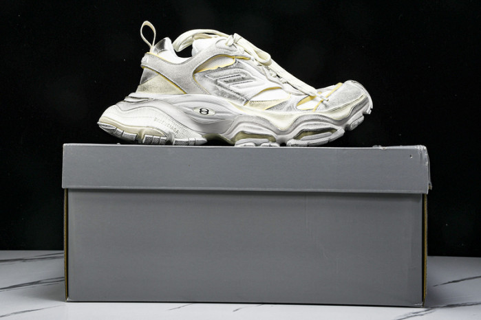 Ba*len*cia*ga 10xl bxi-006