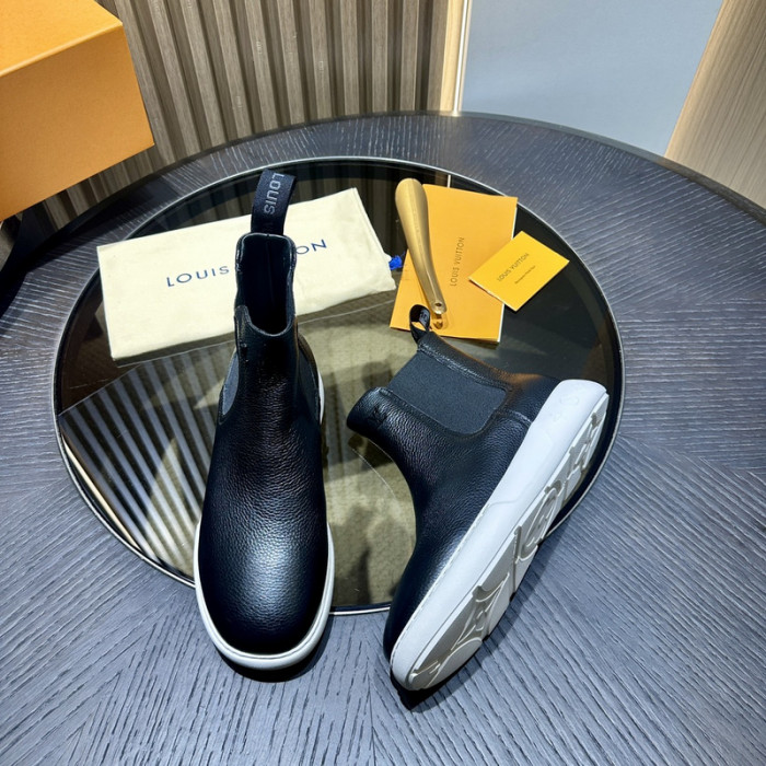 L**V**T* BOOTS LVTBS-031