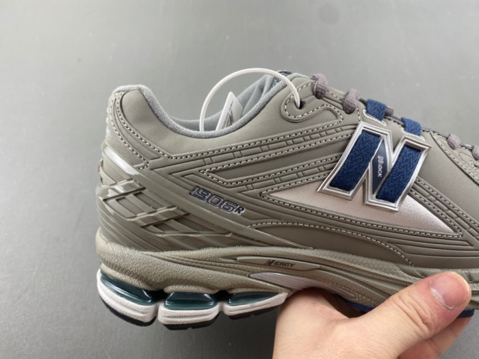 New Balance 1906 M1906RB