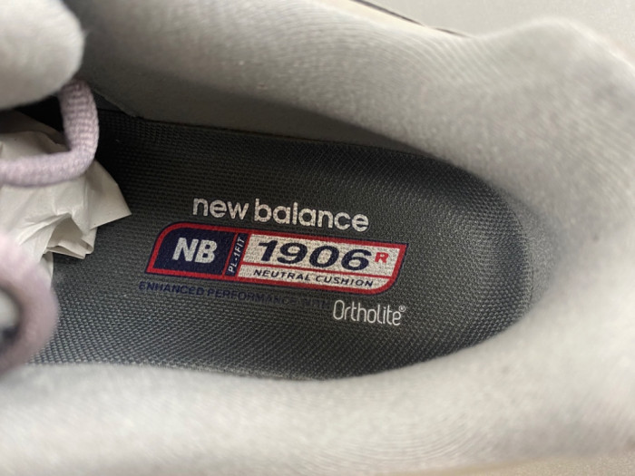 New Balance 1906 M1906RB