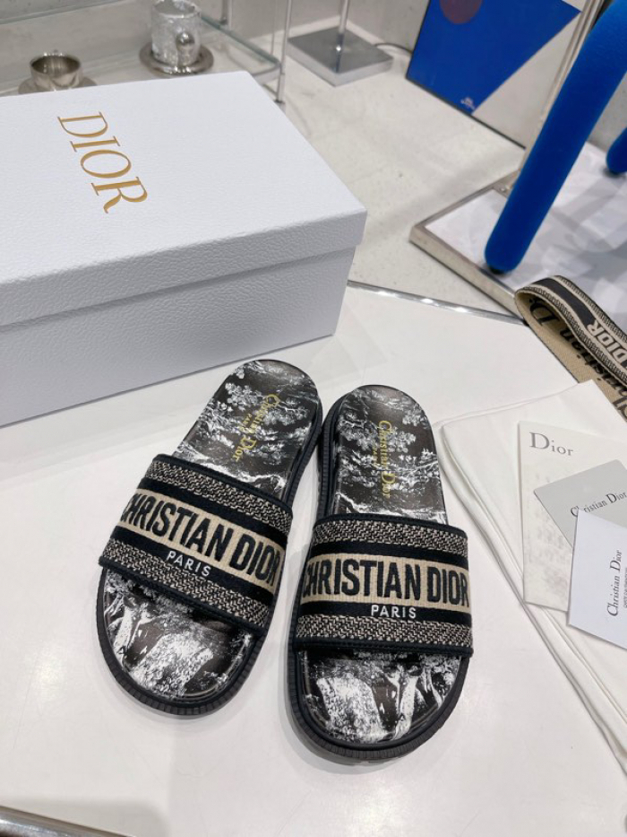 DIOR SLIDES DS-016