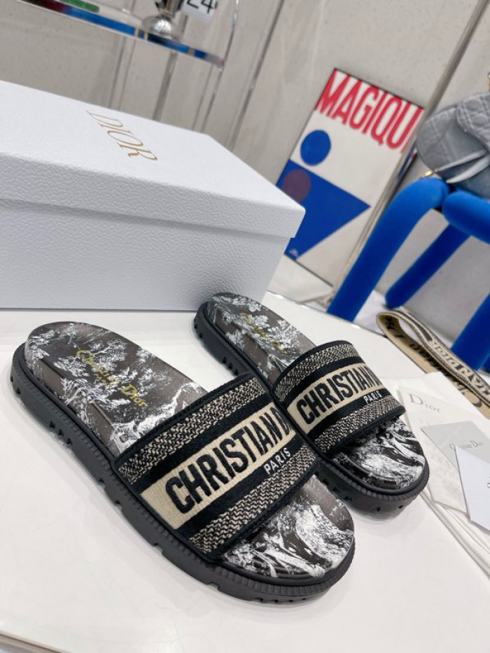 DIOR SLIDES DS-016