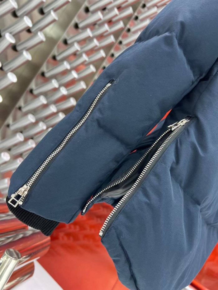 MOOSE KNUCKLES J-002