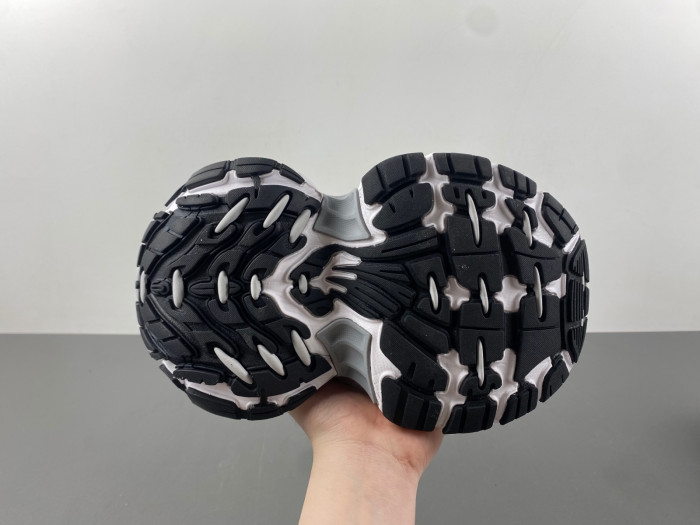 b*al*enciaga cargo bco-004