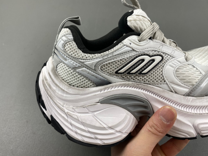 b*al*enciaga cargo bco-004