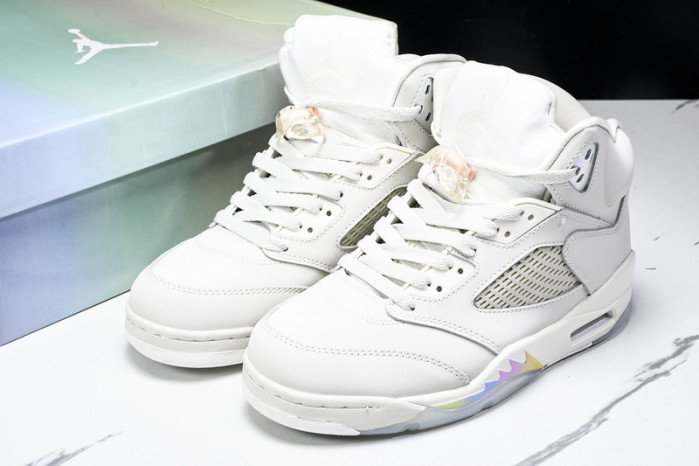 Air Jordan 5 Low "Light Orewood Brown" HF3183-001