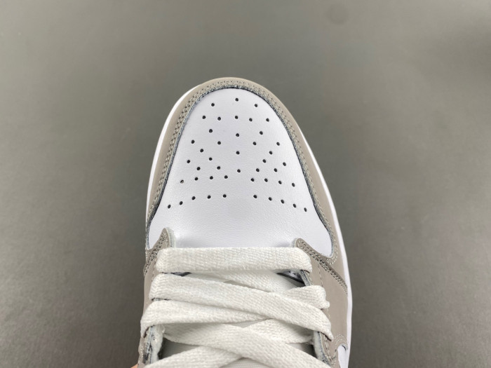 Air Jordan 1 Mid HF3216-100