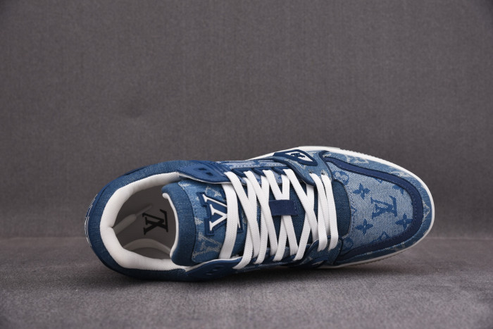 LOU VUIT SCI-FI SNEAKERS