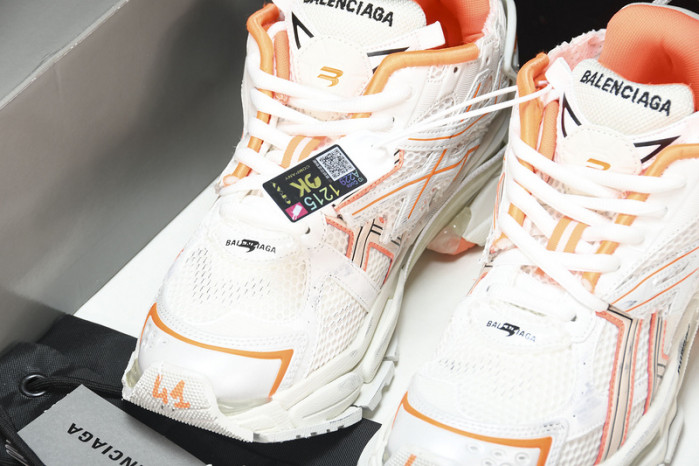 Ba*len*cia*ga track trainer    btt-052