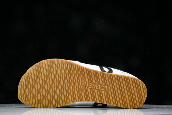 L*OEWE Ballet Runner2.0 LBR-002