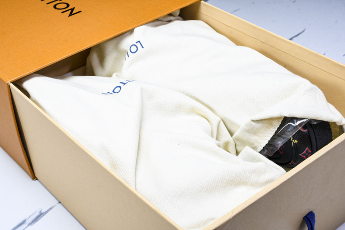 LVT SNEAKERS LVSRS-0021