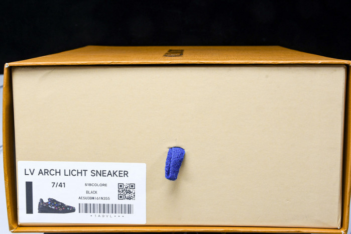 LVT SNEAKERS LVSRS-0021