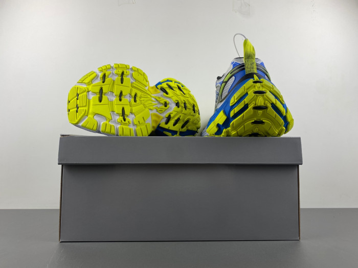 b*al*enciaga cargo bco-005