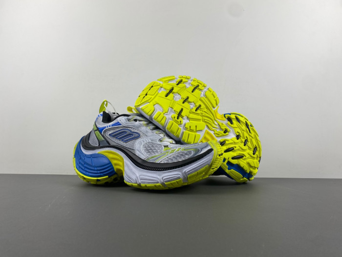 b*al*enciaga cargo bco-005