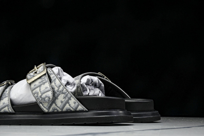DIOR SLIDES DS-059