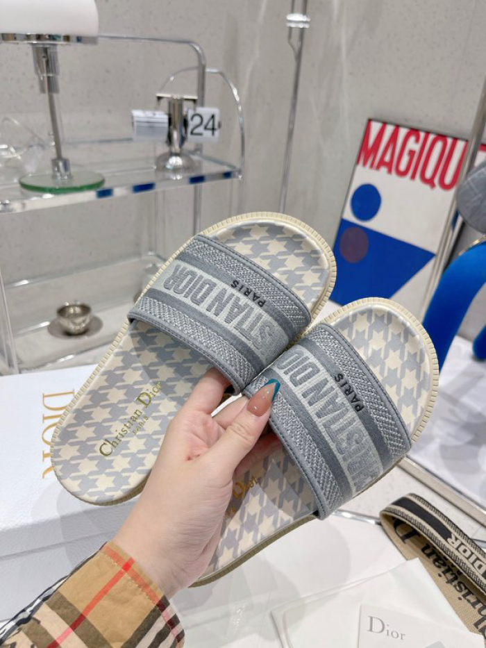 DIOR SLIDES DS-020