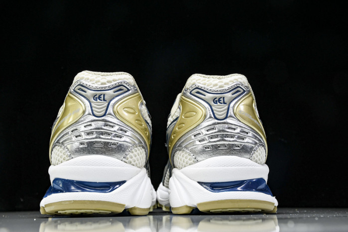 ASICS Gel-Kayano 14 1201A019-105