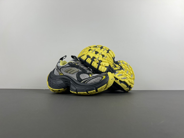 b*al*enciaga cargo bco-008