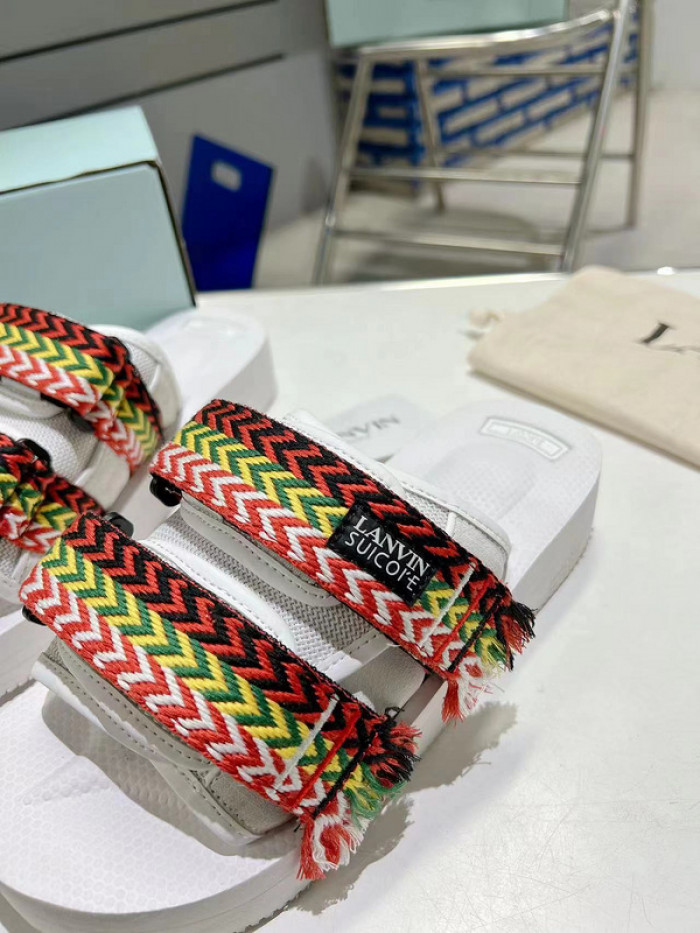 LA*NVN CURB SANDAS LCS-002