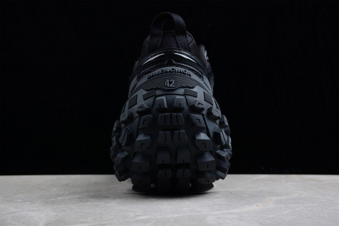 Ba*len*cia*ga track trainer  btt-009