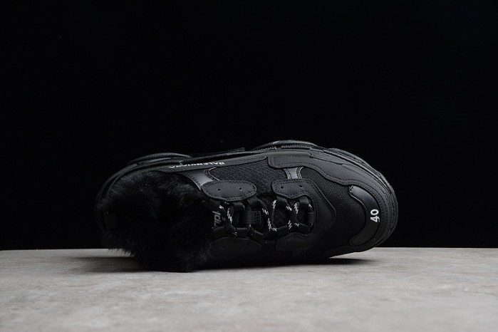 balenga triple s black clear sole 668563-w3cq5-1000