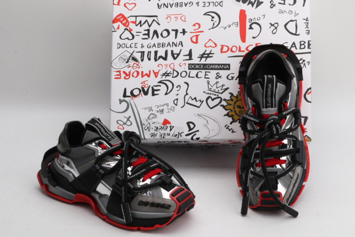 dg  sneakers  dg -020