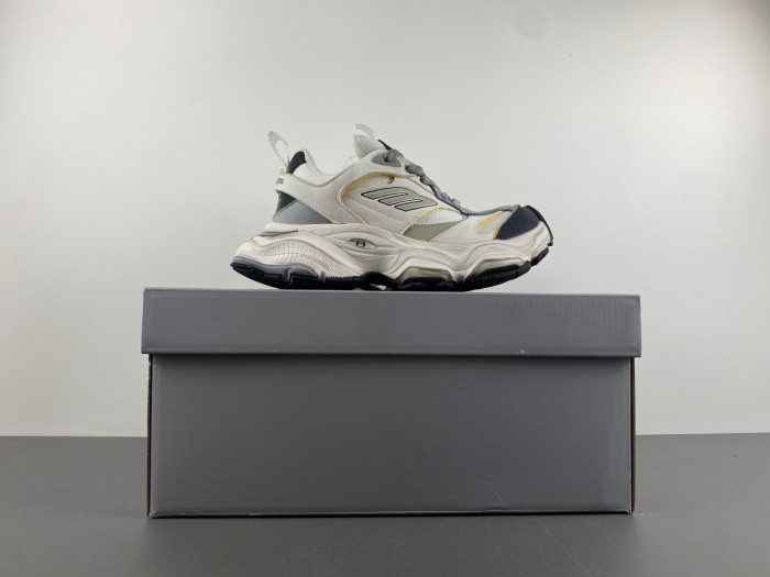 b*al*enciaga cargo bco-006