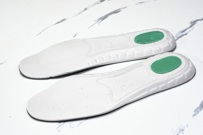 LOU VUIT RIVOLI LTRI-001