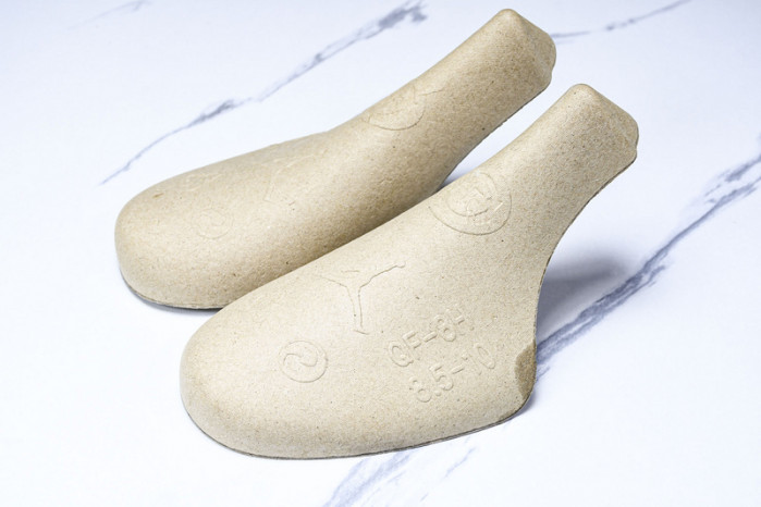 Air Jordan 8 Retro C&C 