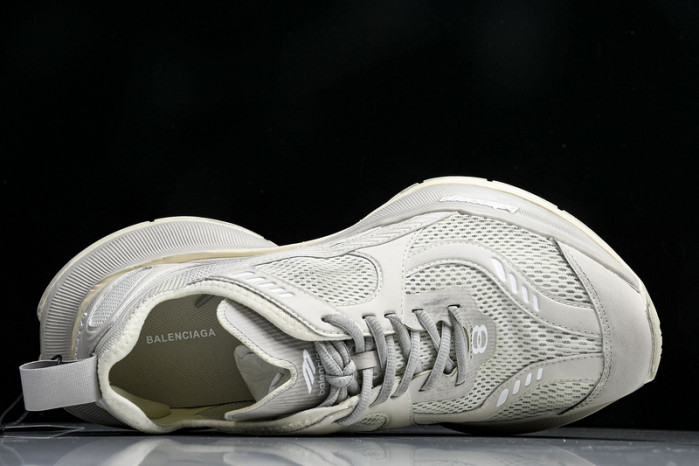 B*AL*ENCIAGA CIRCUIT BC-007