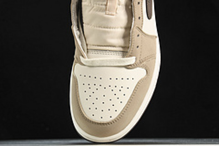 air jordan 1 mid  554766-003