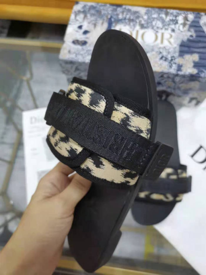 DIOR SLIDES DS-034